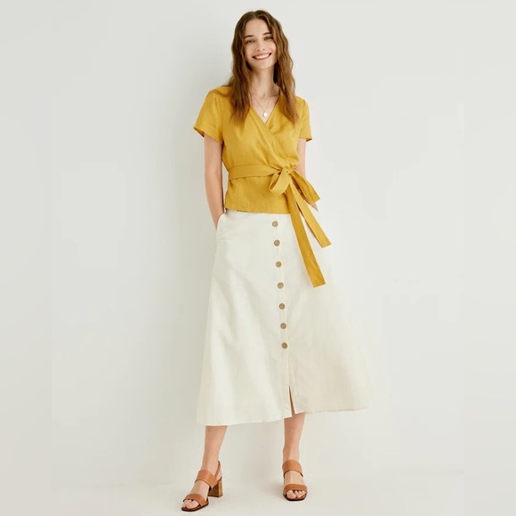 LOFT Dresses & Skirts - SALE Loft Button Down Midi Skirt in Cream Ivory